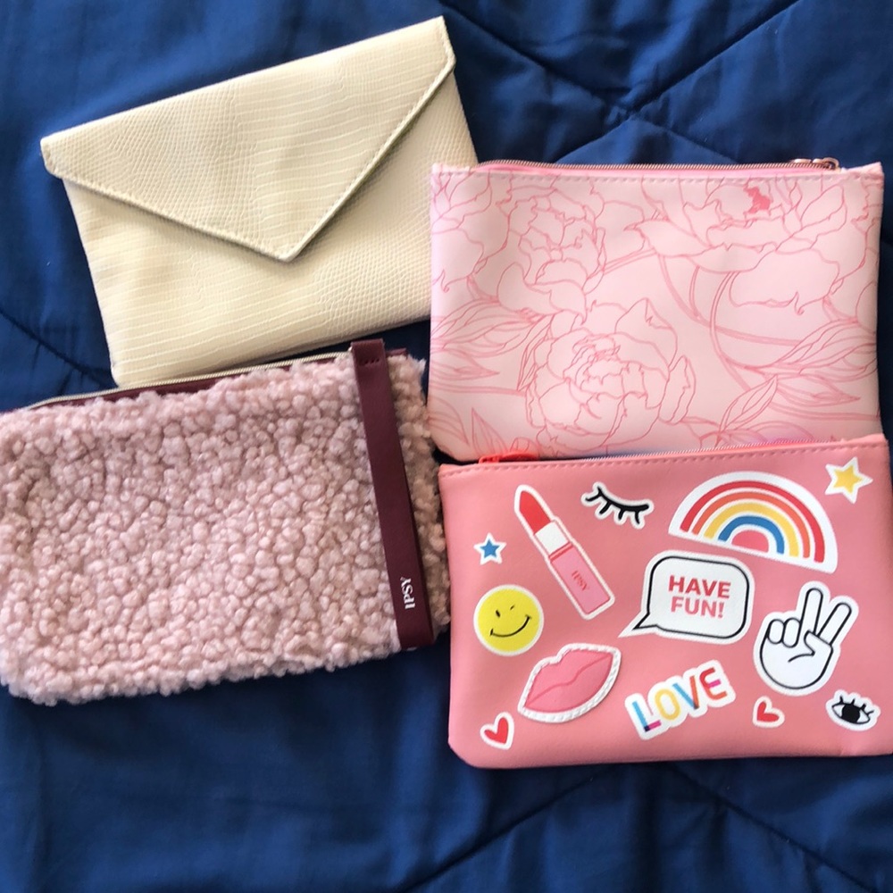 NEW…. IPSY lot of 4 Cosmetic Bags